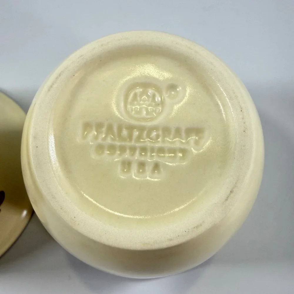 VTG Pfaltzgraff Village Custard Cups Set 11 Tan Brown Stoneware Farmhouse USA